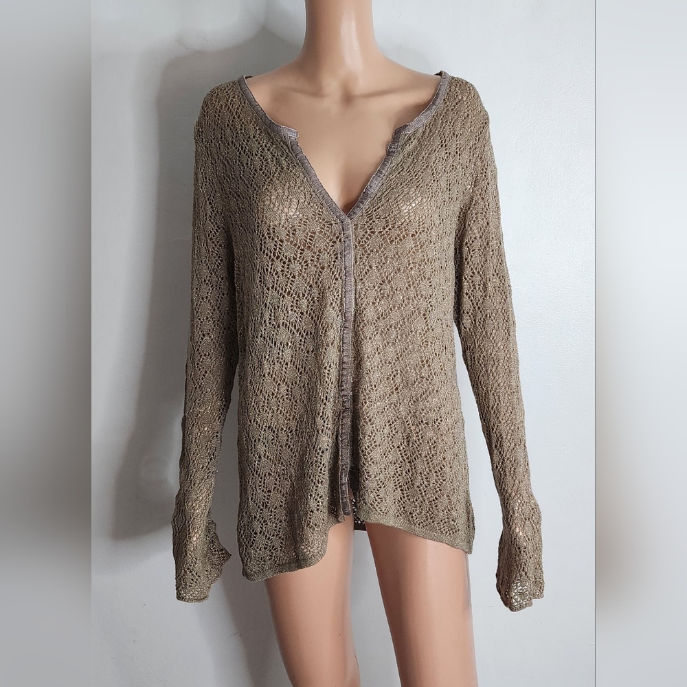 Lane Bryant tan and gold v-neck light weight sweater size 22/24 casual plus size
